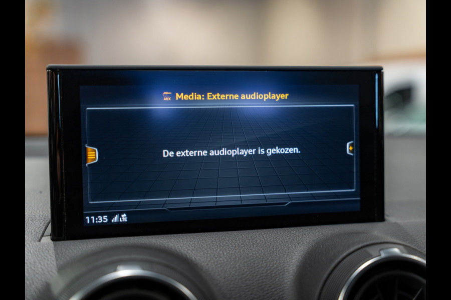 Audi Q2 30 TFSI Pro Line, Matrix Led, ACC, Navi, Electrische Kofferbak, Camera, Keyless, Multistuur, Clima, Volledig Onderhoud