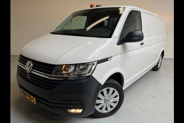 Volkswagen Transporter 4MOTION 4x4 AUTOMAAT Servicewagen 2.0 TDI 150PK euro6 L2H1, Inrichting, V230, Trekhaak, RIJKLAARPRIJS!