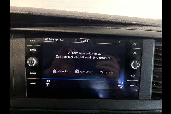 Volkswagen Transporter 4MOTION 4x4 AUTOMAAT Servicewagen 2.0 TDI 150PK euro6 L2H1, Inrichting, V230, Trekhaak, RIJKLAARPRIJS!