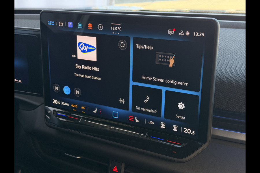 Volkswagen T-Roc 1.5 eTsi 150PK R-LINE EDITION BLACK STYLE IQ LED/GRIL/LOGO STOEL/STUUR.VERW ELEK.KLEP 2026