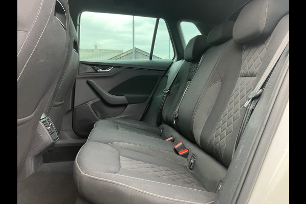 Škoda Kamiq 1.0 TSI Sport Business | Trekhaak | LED | NAP
