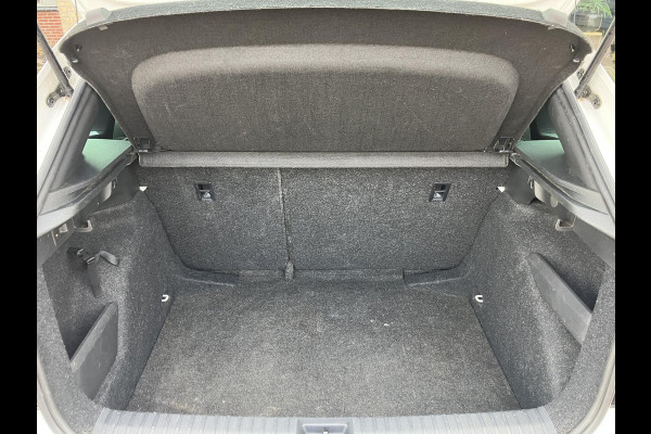 Škoda Kamiq 1.0 TSI Sport Business | Trekhaak | LED | NAP