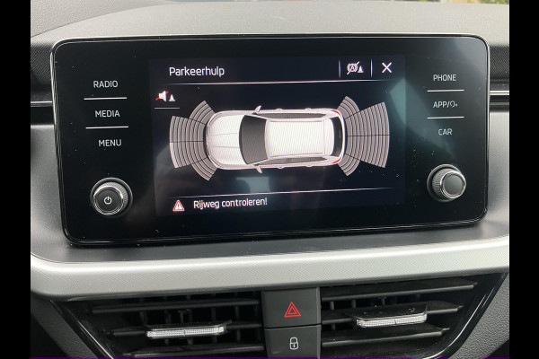 Škoda Kamiq 1.0 TSI Sport Business | Trekhaak | LED | NAP