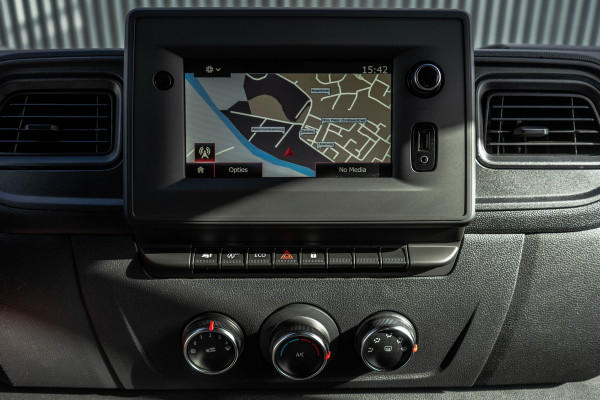 Renault Master 2.3dCi | Bakwagen met Laadklep | LED | Carplay | Camera | Cruise