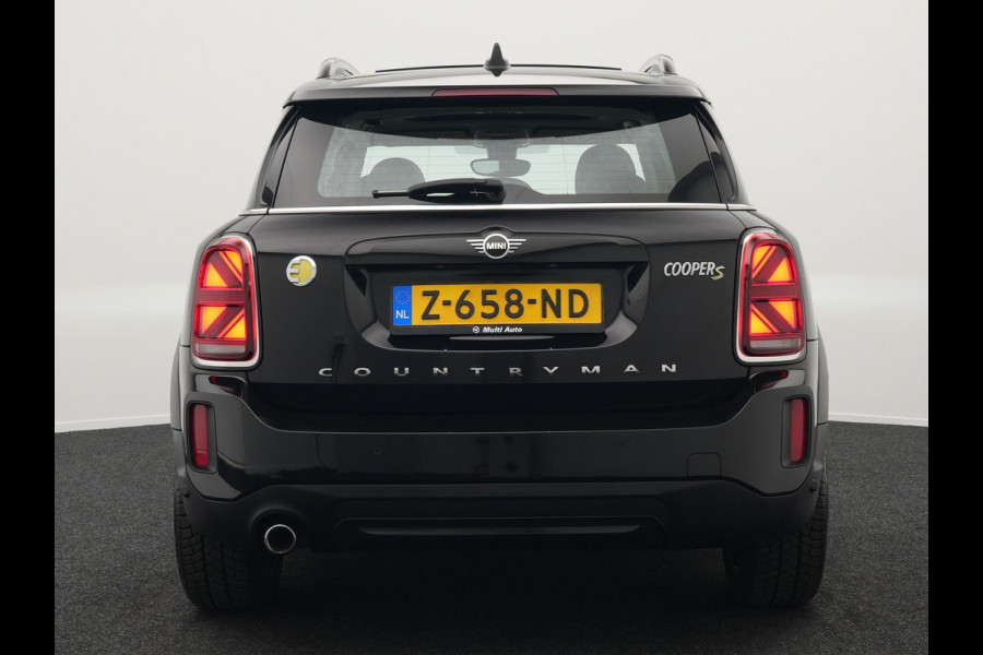 MINI Countryman 2.0 Cooper S E ALL4 Chili PHEV 222pk | Panodak | Adaptive Cruise | Head-up Display | Carplay | LED | Lederen Sportstoelen Verwarmd | Plug in Hybrid