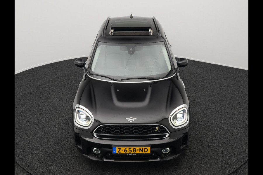 MINI Countryman 2.0 Cooper S E ALL4 Chili PHEV 222pk | Panodak | Adaptive Cruise | Head-up Display | Carplay | LED | Lederen Sportstoelen Verwarmd | Plug in Hybrid