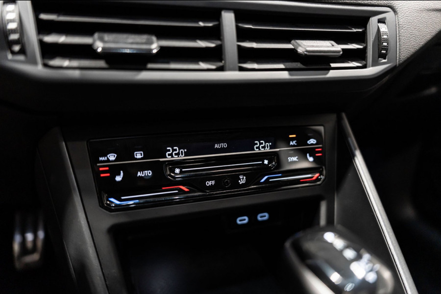 Volkswagen Taigo 1.0 TSI R-Line DSG PANO IQ MODE