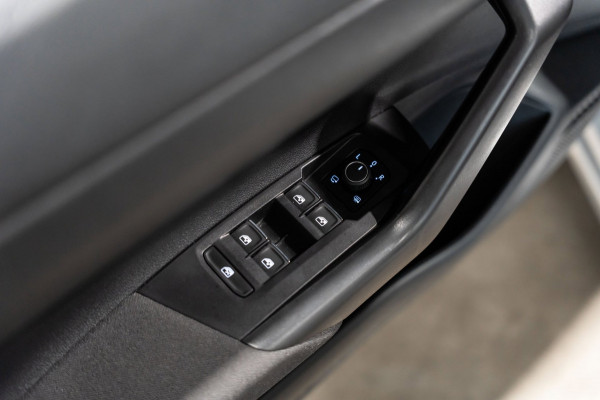 Volkswagen Taigo 1.0 TSI R-Line DSG PANO IQ MODE