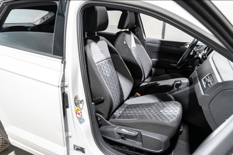 Volkswagen Taigo 1.0 TSI R-Line PANO LED DSG