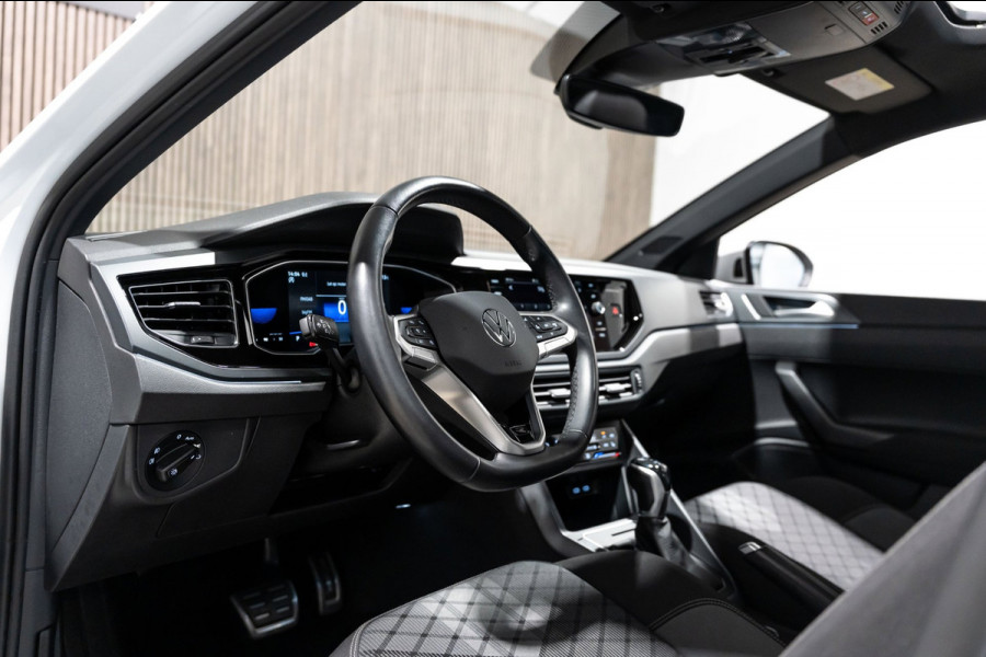 Volkswagen Taigo 1.0 TSI R-Line PANO LED DSG