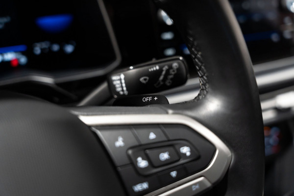 Volkswagen Taigo 1.0 TSI R-Line PANO LED DSG