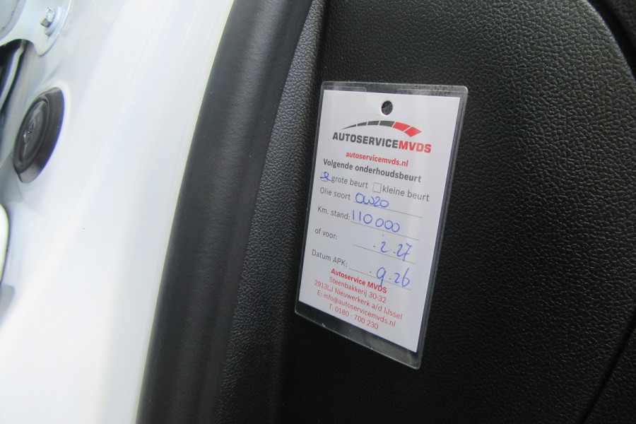 Ford Focus 1.0 EcoBoost ST Line X Business, Panoramadak, Stuur + Stoelverw.