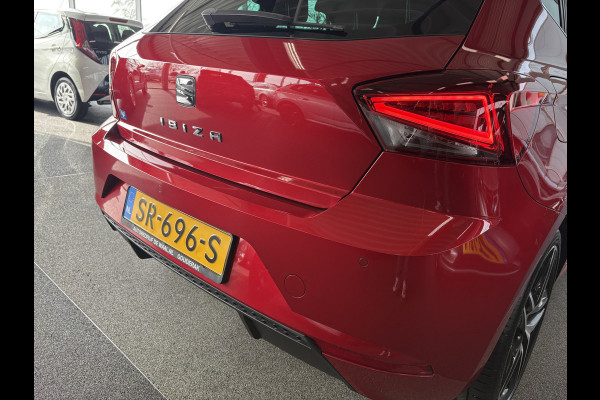 Seat Ibiza 1.0 TSi 95pk Style Business Intense 5-drs. CAMERA/CARPLAY/ADAPT.CRUISE/PDC/18INCH