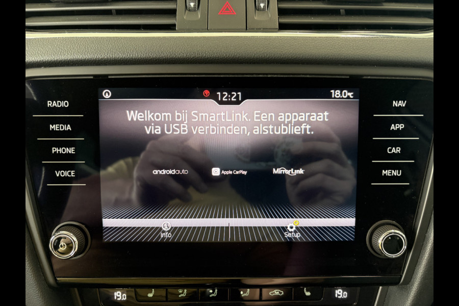Škoda Octavia Combi 1.0 TSi 115pk Business Edition LEDER/NAVI/CARPLAY/CRUISE/PDC/WINTERPACK