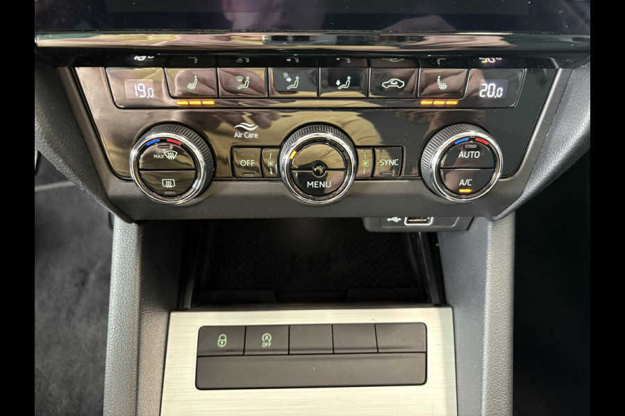 Škoda Octavia Combi 1.0 TSi 115pk Business Edition LEDER/NAVI/CARPLAY/CRUISE/PDC/WINTERPACK