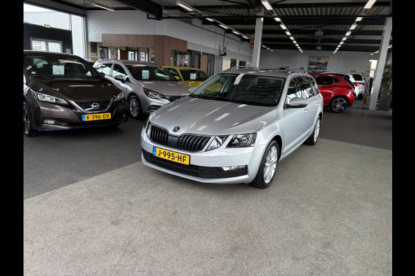Škoda Octavia Combi 1.0 TSi 115pk Business Edition LEDER/NAVI/CARPLAY/CRUISE/PDC/WINTERPACK