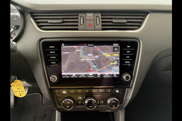 Škoda Octavia Combi 1.0 TSi 115pk Business Edition LEDER/NAVI/CARPLAY/CRUISE/PDC/WINTERPACK