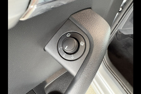 Škoda Octavia Combi 1.0 TSi 115pk Business Edition LEDER/NAVI/CARPLAY/CRUISE/PDC/WINTERPACK