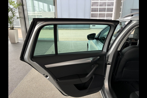 Škoda Octavia Combi 1.0 TSi 115pk Business Edition LEDER/NAVI/CARPLAY/CRUISE/PDC/WINTERPACK