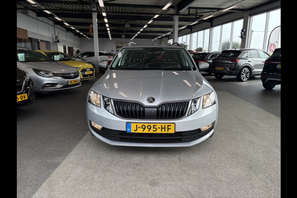 Škoda Octavia Combi 1.0 TSi 115pk Business Edition LEDER/NAVI/CARPLAY/CRUISE/PDC/WINTERPACK