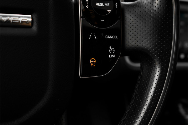 Land Rover Range Rover Velar 2.0 P300 Turbo AWD R-Dynamic HSE Pano ACC Luchtvering Leder LED 21"