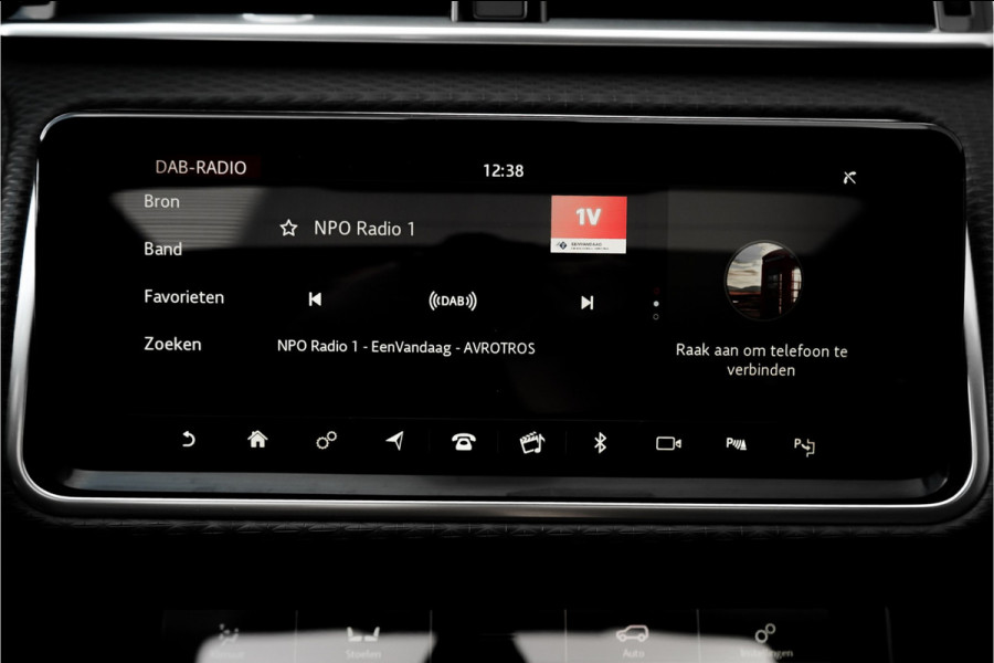 Land Rover Range Rover Velar 2.0 P300 Turbo AWD R-Dynamic HSE Pano ACC Luchtvering Leder LED 21"