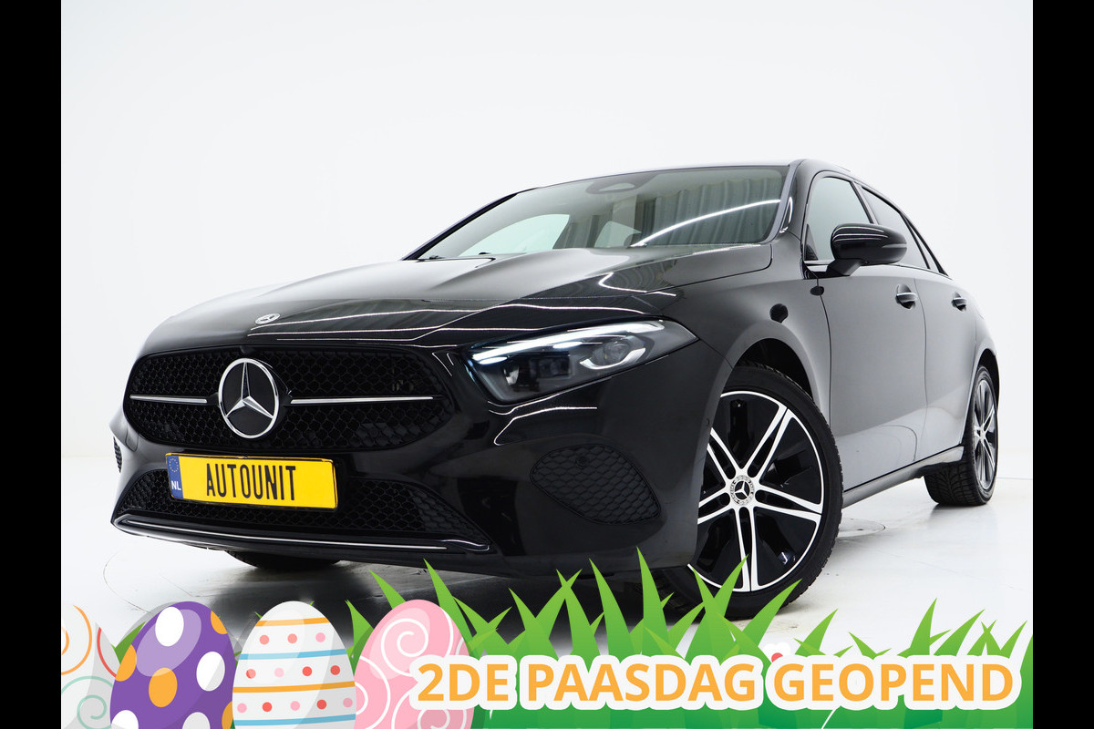 Mercedes-Benz A-Klasse 250 e Luxury Line | Panoramadak | Sfeerlicht | Camera | Keyless | Zwarte Hemel | Cruise | DAB