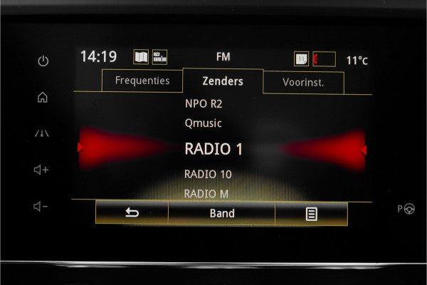 Renault Kadjar 1.3 TCe Black Edition Pano Stoelverw Bose Voorruit Verw 19"