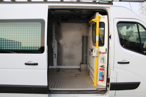 Renault Master T35 2.3 dCi 130PK Euro6 L2H2 ✓ Trekhaak 2500KG ✓ Imperiaal ✓ airco