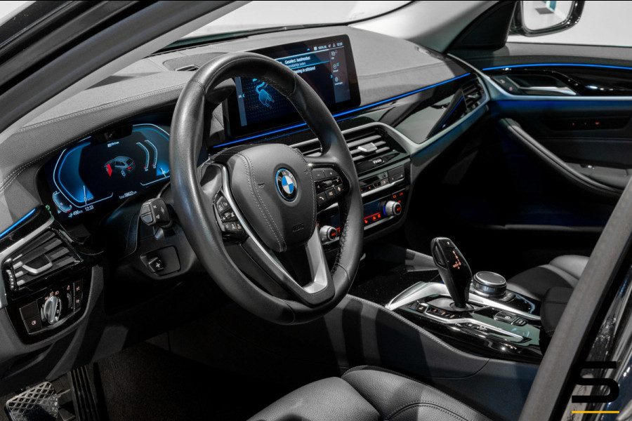 BMW 5 Serie Touring 530e xDrive Business Edition Plus|1eig