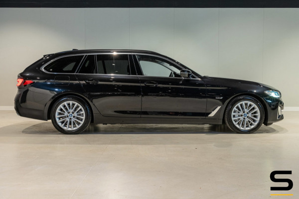BMW 5 Serie Touring 530e xDrive Business Edition Plus|1eig