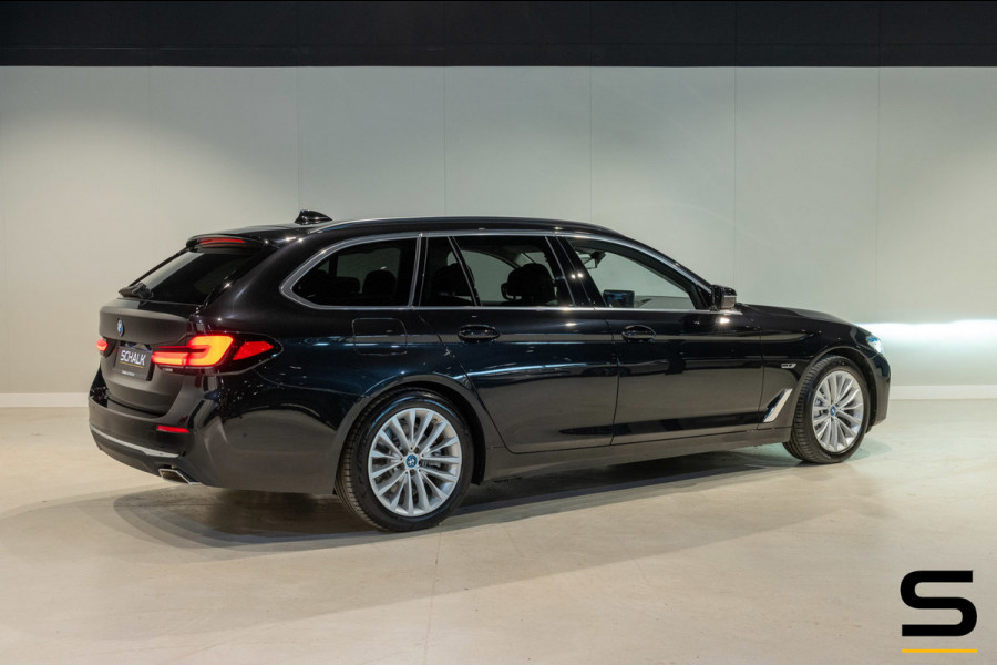 BMW 5 Serie Touring 530e xDrive Business Edition Plus|1eig