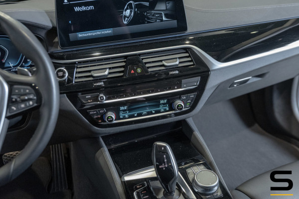 BMW 5 Serie Touring 530e xDrive Business Edition Plus|1eig