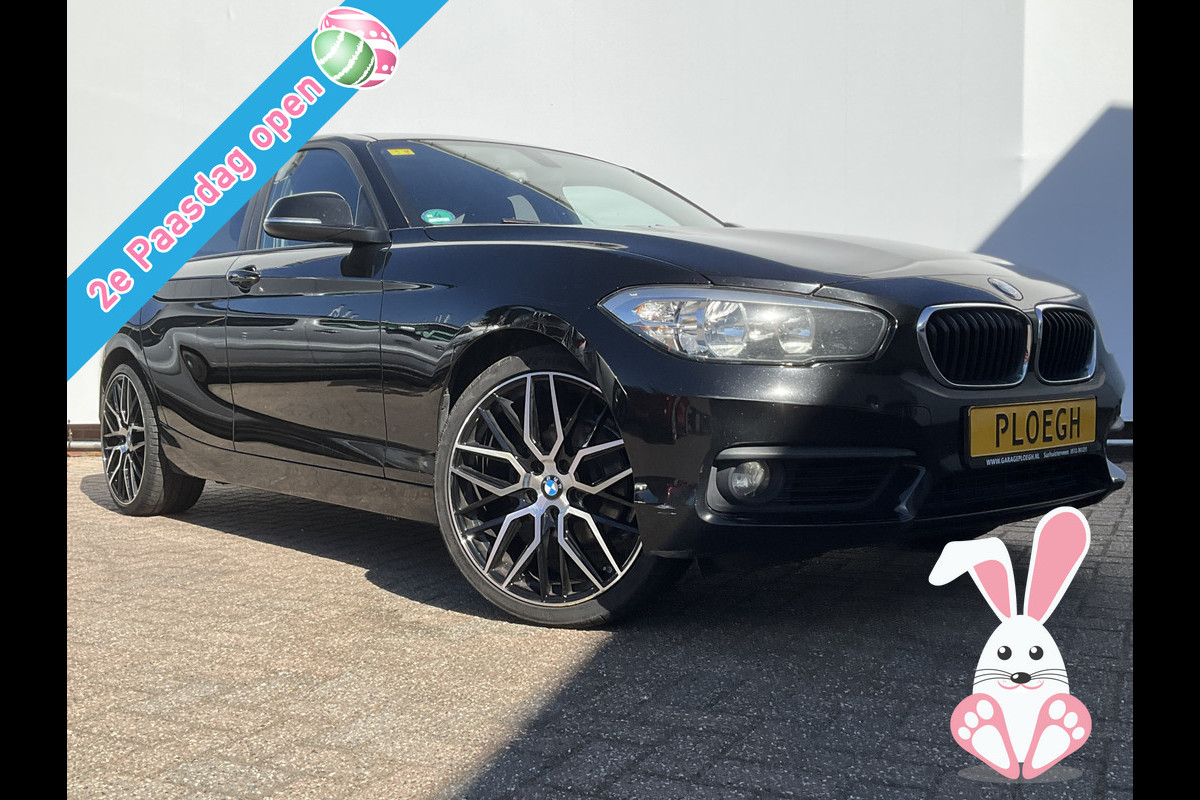 BMW 1-serie 118i Executive Stoelverwarming AudioNavi Parksystem