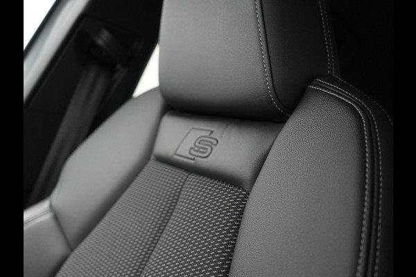 Audi Q4 e-tron Sportback 35 S edition 55 kWh 2 x S-Line INCL BTW | Adaptive Cruise | Camera | Sportstoelen Verwarmd | 20"L.M | Apple Carplay | Parkassist | Virtual | El. Achterklep |
