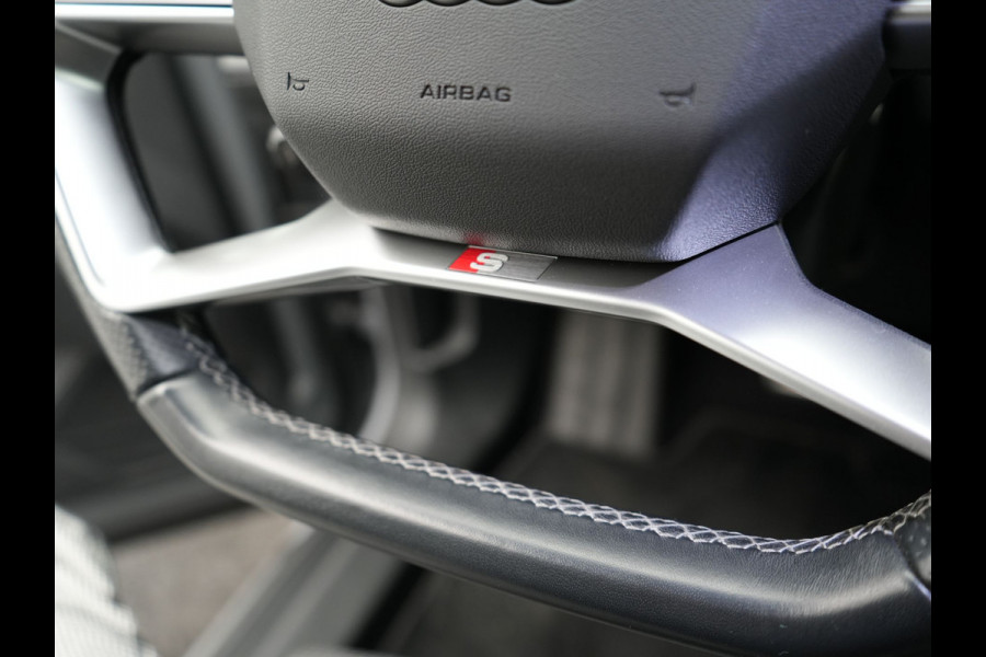 Audi Q4 e-tron Sportback 35 S edition 55 kWh 2 x S-Line INCL BTW | Adaptive Cruise | Camera | Sportstoelen Verwarmd | 20"L.M | Apple Carplay | Parkassist | Virtual | El. Achterklep |