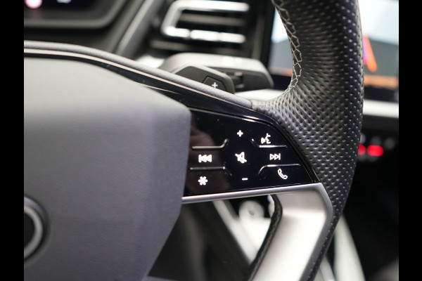 Audi Q4 e-tron Sportback 35 S edition 55 kWh 2 x S-Line INCL BTW | Adaptive Cruise | Camera | Sportstoelen Verwarmd | 20"L.M | Apple Carplay | Parkassist | Virtual | El. Achterklep |