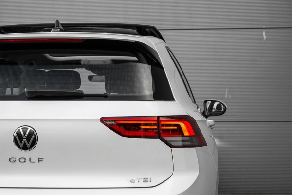 Volkswagen Golf 1.5 eTSI Pano Virtual Dash Camera ACC