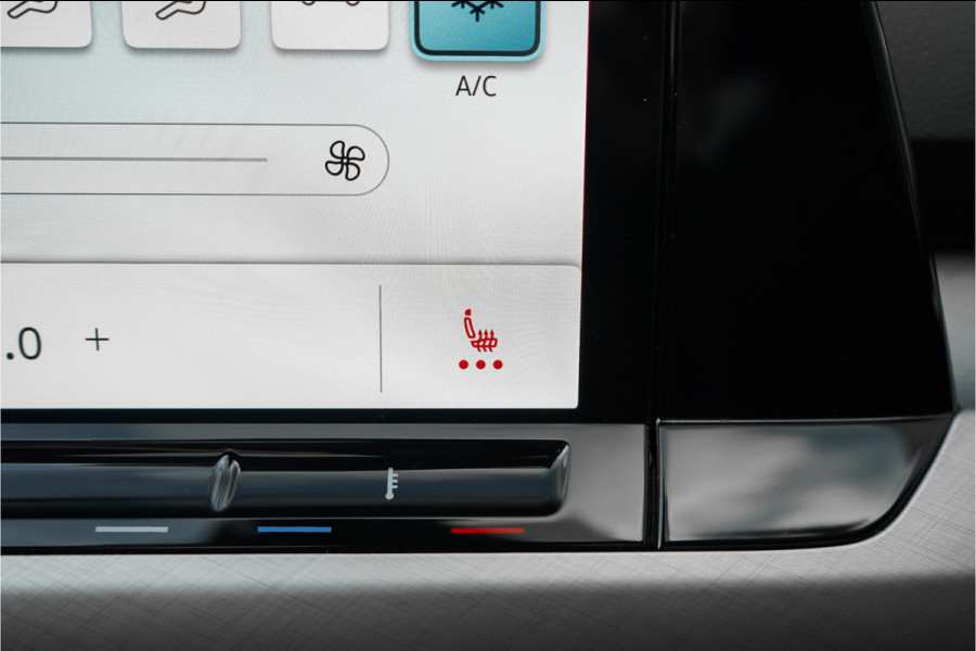 Volkswagen Golf 1.5 eTSI Pano Virtual Dash Camera ACC