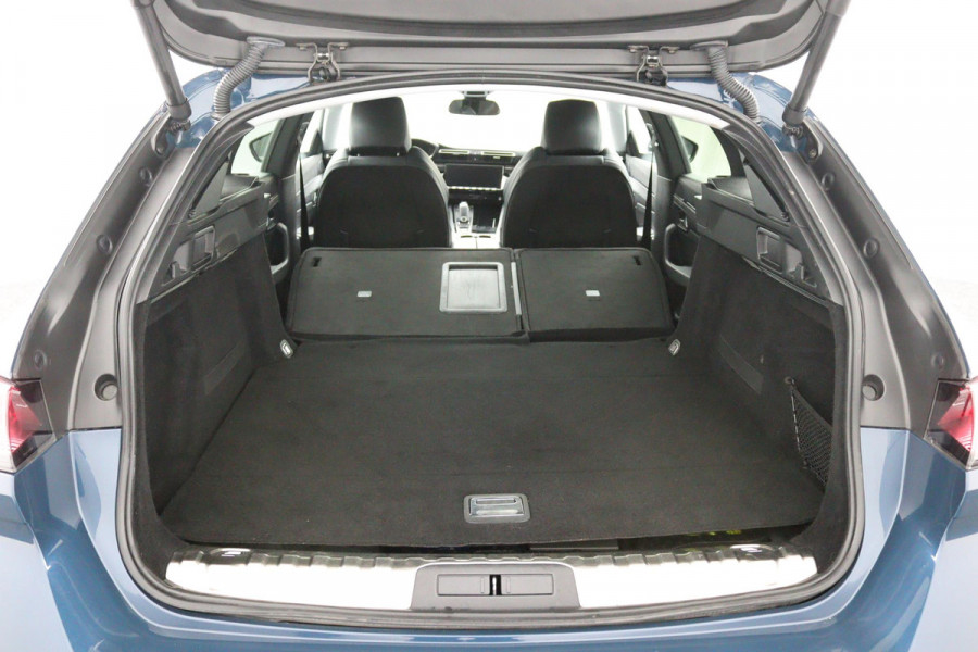 Peugeot 508 SW 1.2*130PK*AUTOM.*CARPLAY*CAMERA*ECC*ACC*1/2 LEDER*