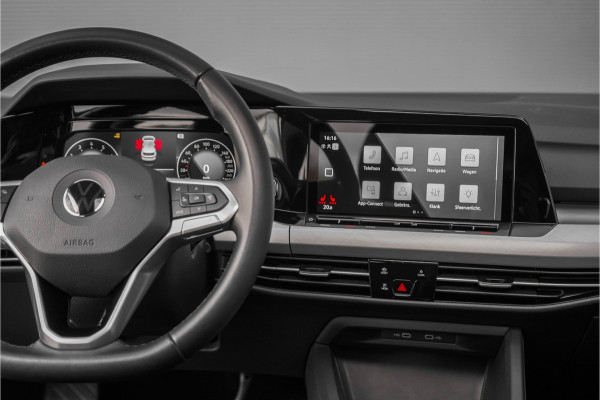 Volkswagen Golf 1.5 eTSI Pano Virtual Dash Camera ACC