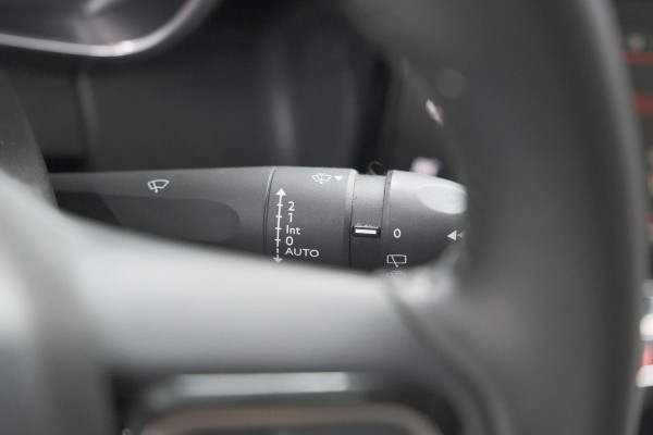 Citroën C3 Aircross PureTech 110 Feel | Trekhaak | Camera | Apple Carplay