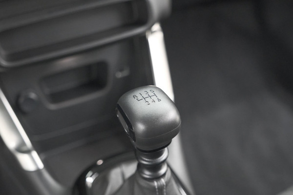 Citroën C3 Aircross PureTech 110 Feel | Trekhaak | Camera | Apple Carplay