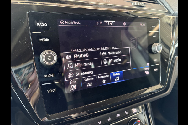 Volkswagen Touran 1.5 TSi 150pk Highline 7-persoons NAVI/CARPLAY/CLIMA/ADAPT.CRUISE/PDC/STOELVERWARMING