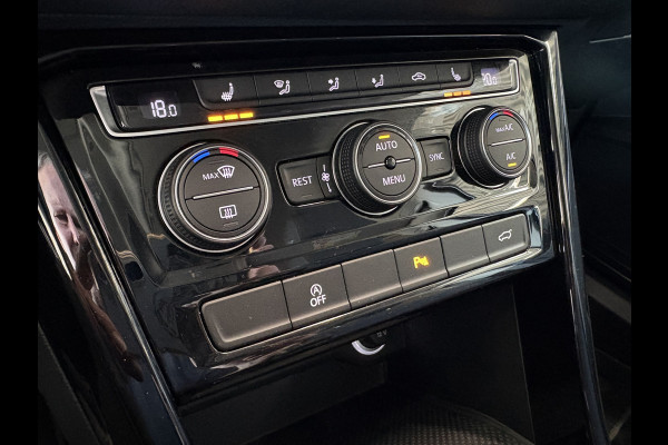 Volkswagen Touran 1.5 TSi 150pk Highline 7-persoons NAVI/CARPLAY/CLIMA/ADAPT.CRUISE/PDC/STOELVERWARMING