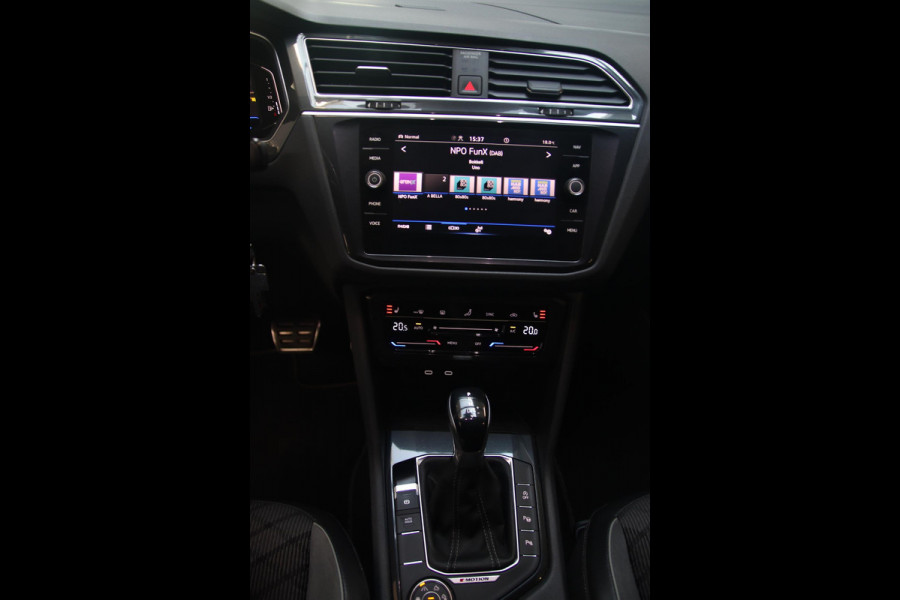 Volkswagen Tiguan 2.0 TSI 4Motion 3x R-line PANO-HUD-IQ LED-TREKHAAK