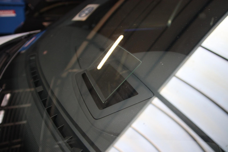 Volkswagen Tiguan 2.0 TSI 4Motion 3x R-line PANO-HUD-IQ LED-TREKHAAK