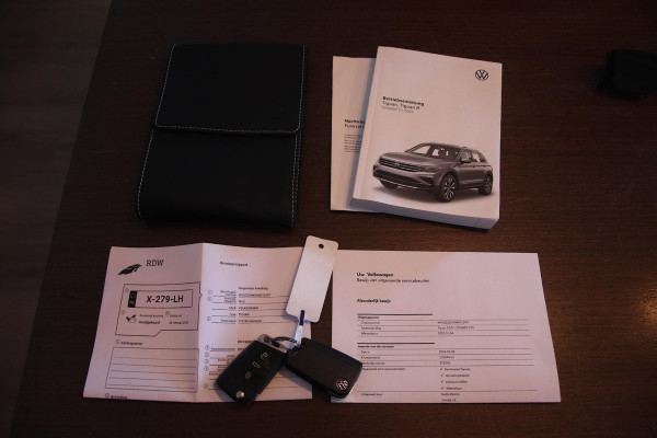 Volkswagen Tiguan 2.0 TSI 4Motion 3x R-line PANO-HUD-IQ LED-TREKHAAK