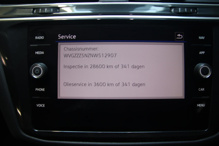 Volkswagen Tiguan 2.0 TSI 4Motion 3x R-line PANO-HUD-IQ LED-TREKHAAK
