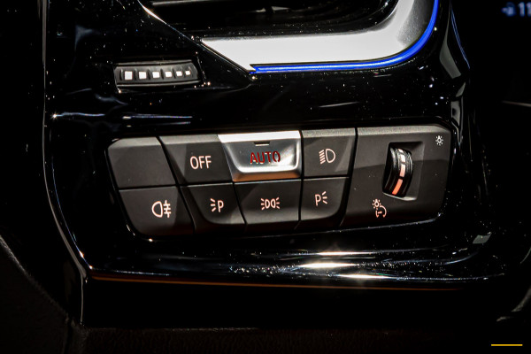 BMW Z4 Roadster SDrive20i High Executive|M-sport|H&K|HUD